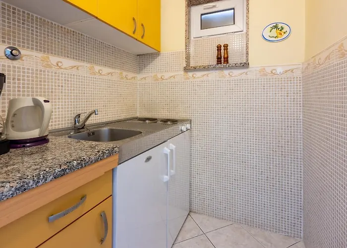 Apartamento Ellen 3 With Balcony And Sea View *