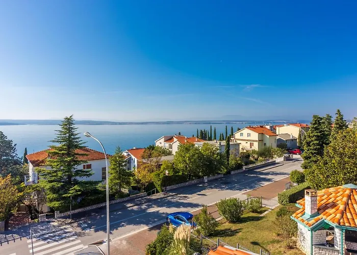 Ellen 3 With Balcony And Sea View Apartamento Crikvenica
